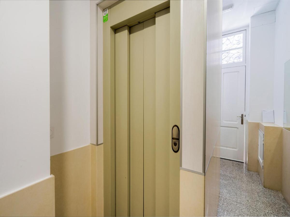 Oyo Style Apartments Puerto Walencja Zewnętrze zdjęcie